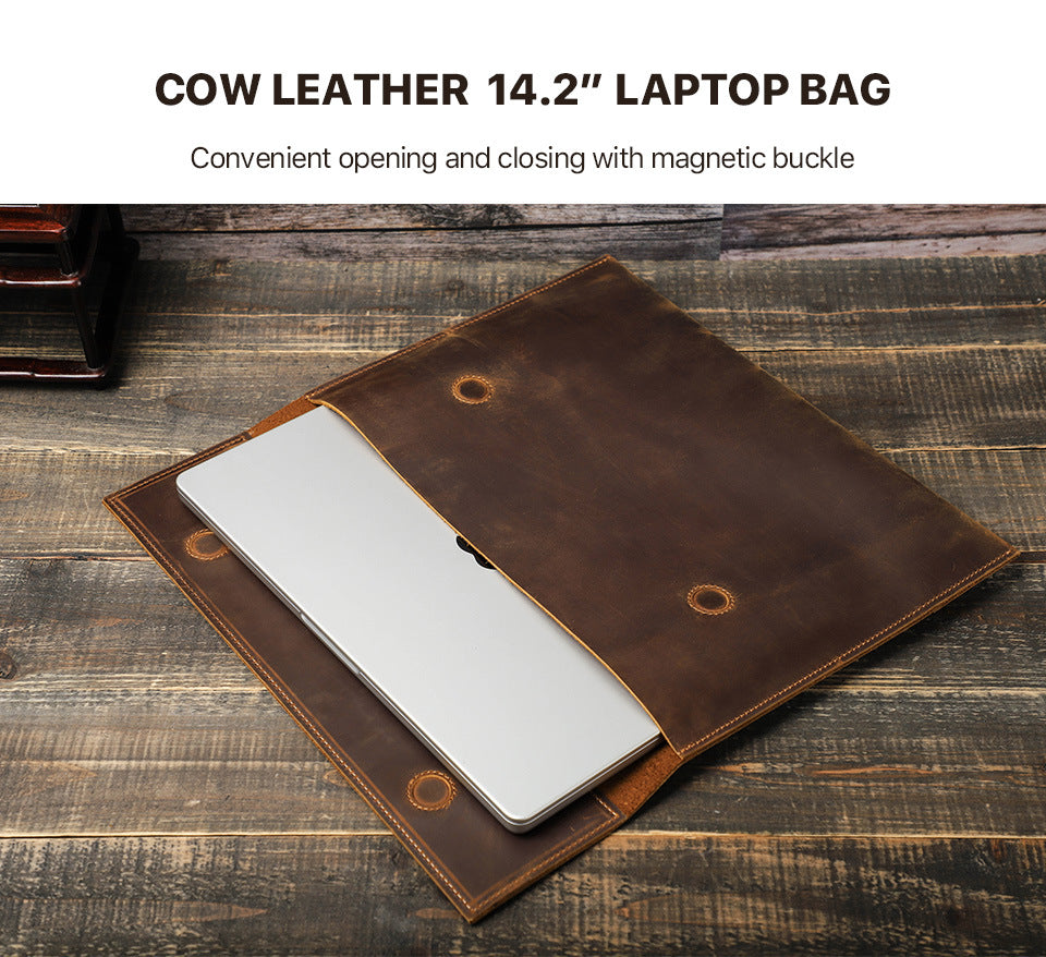 Leather Laptop Sleeve with Magnetic Closure for 13.3–14-inch MacBook