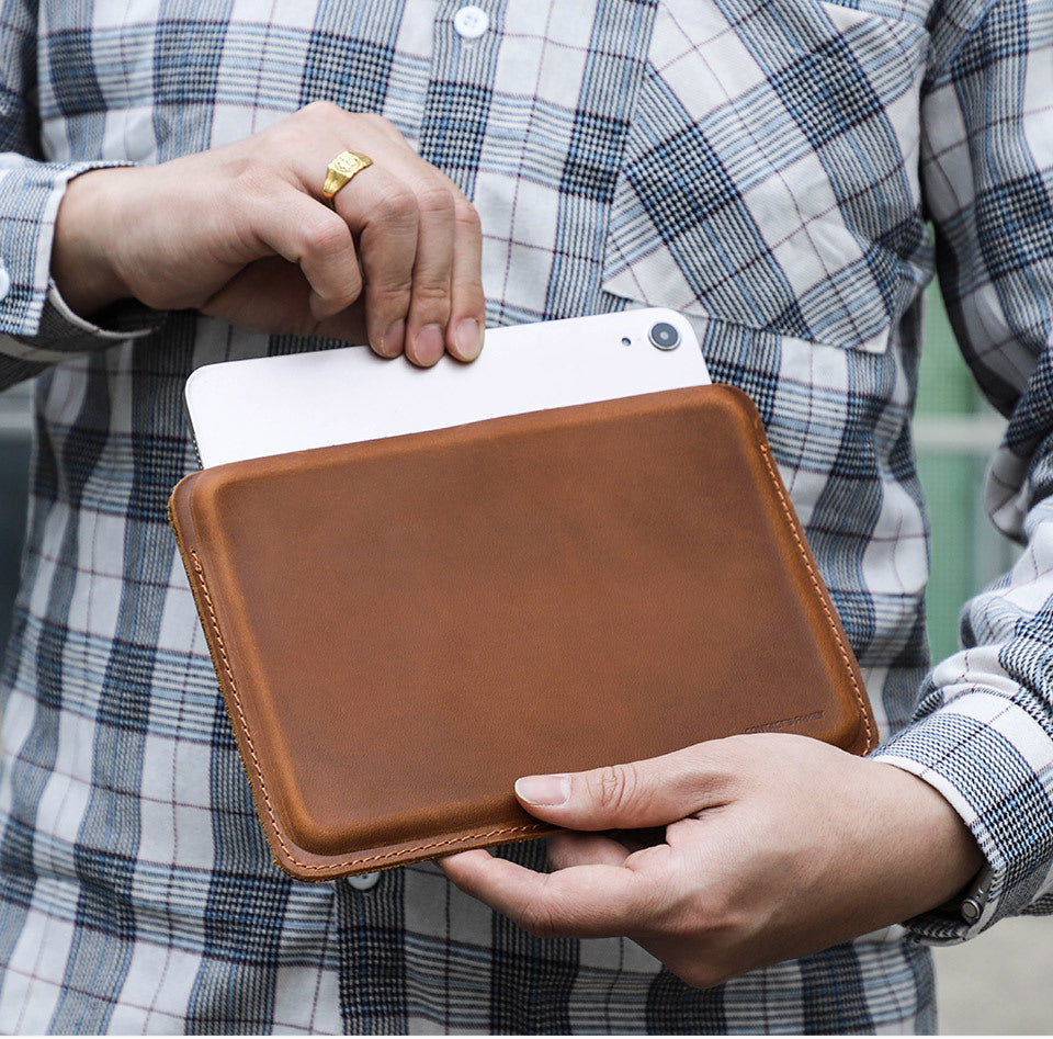 Minimalist Leather Case for iPad mini 7.9-inch / 8.3-inch