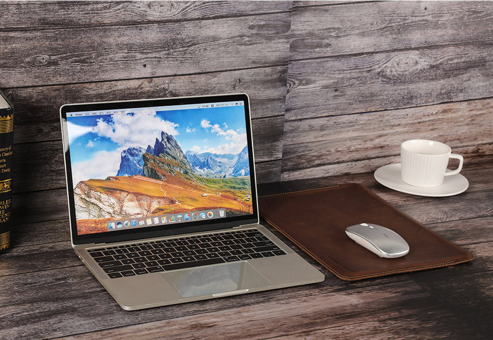 Minimalist Leather Sleeve for 13.6-inch MacBook Air