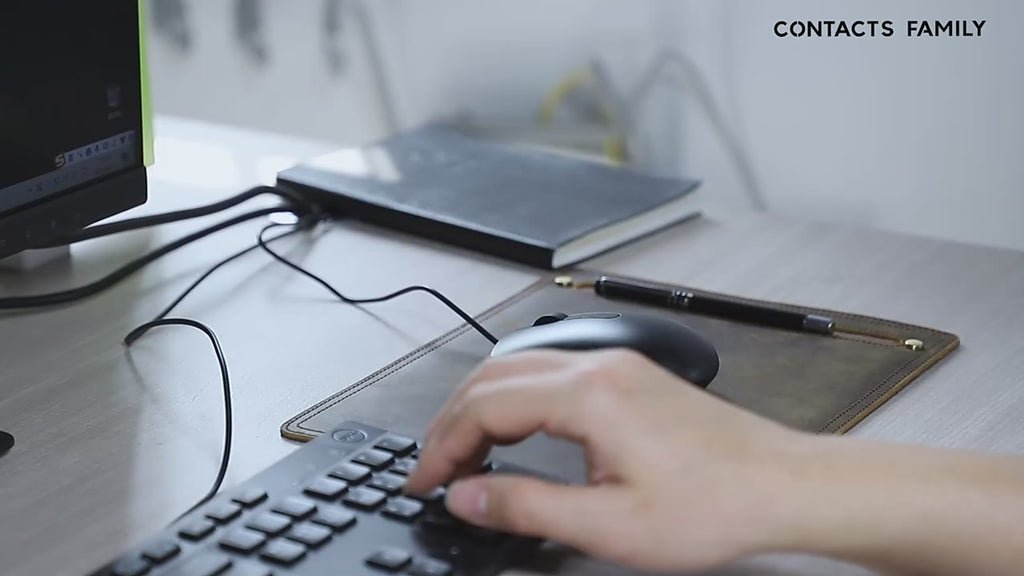 Compact Square Leather Mouse Pad with Pen Holder